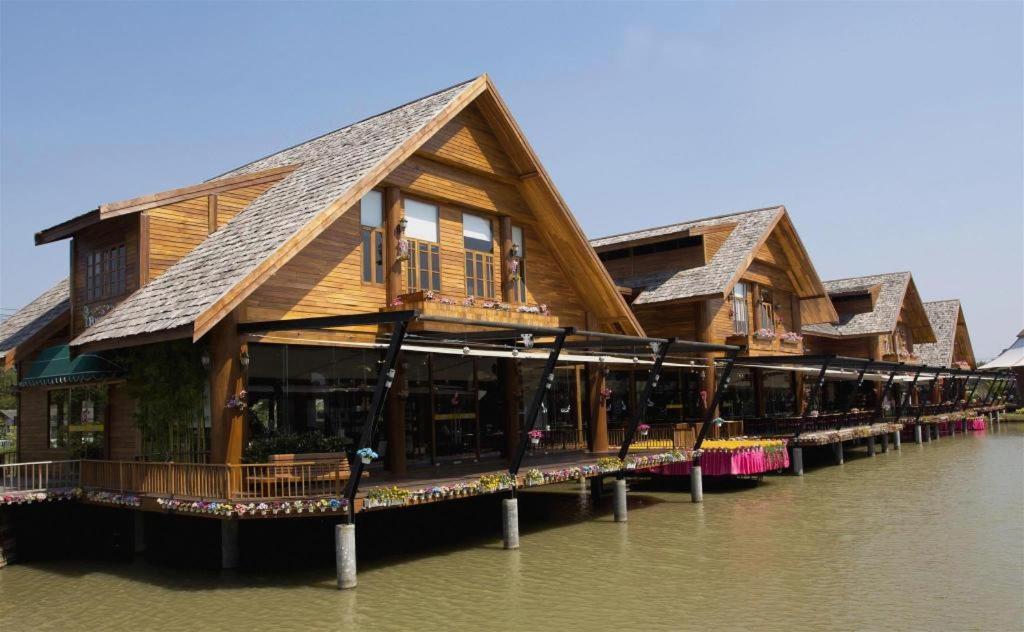 B2 South Pattaya Premier Hotel Exteriör bild