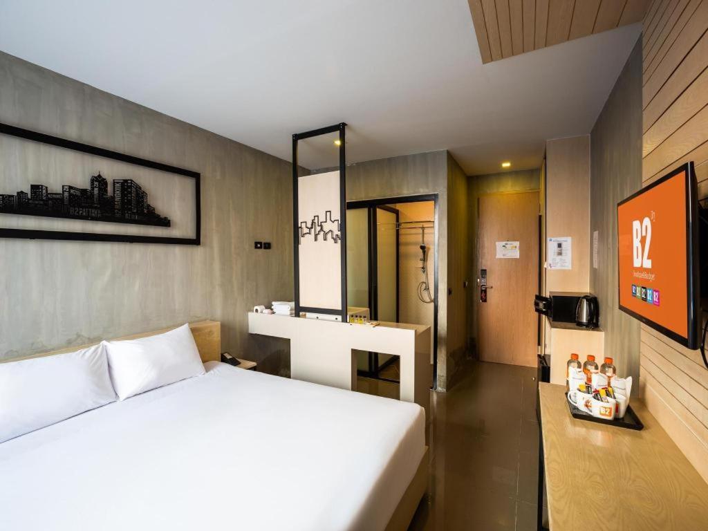 B2 South Pattaya Premier Hotel Exteriör bild