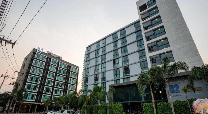 B2 South Pattaya Premier Hotel Exteriör bild